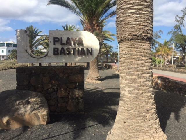 Reby Bastian Beach Costa Teguise Bagian luar foto